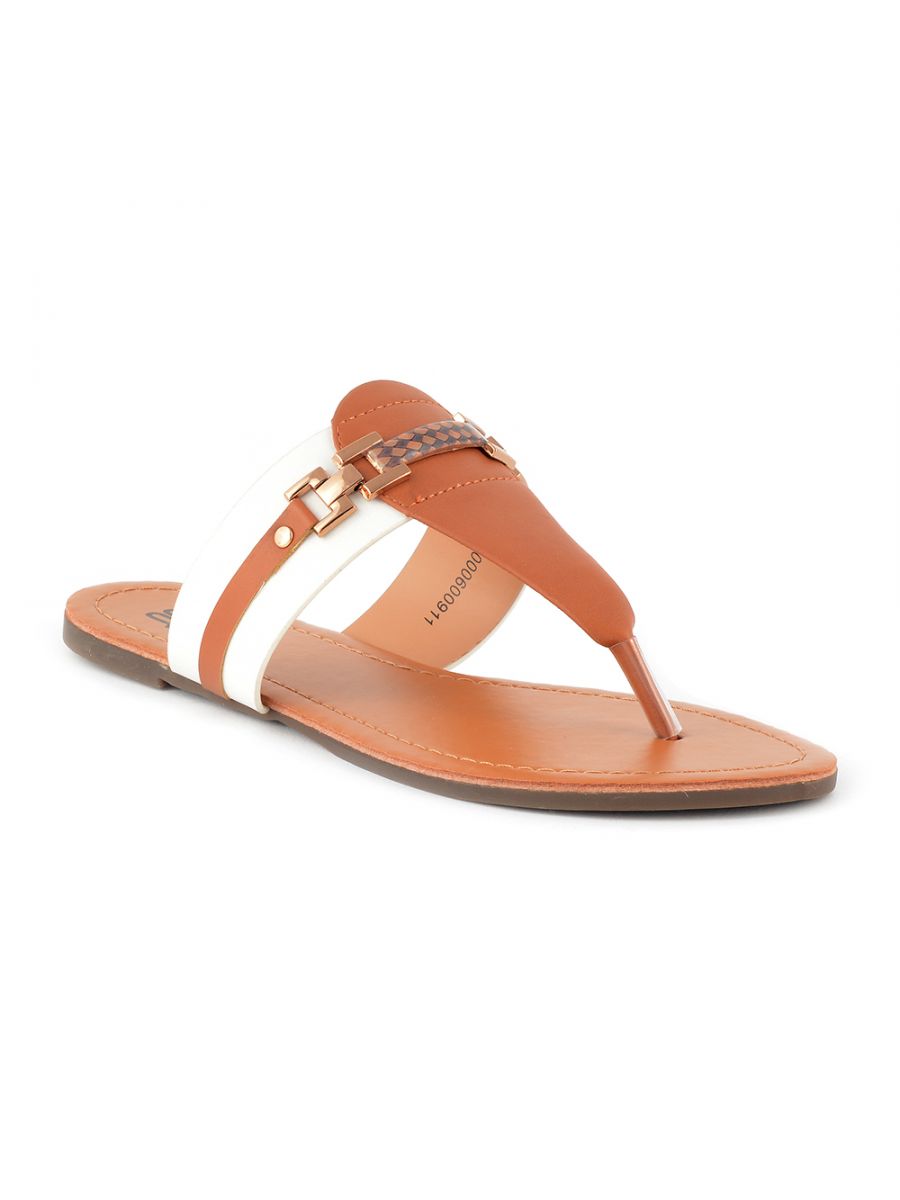 Chappals With Buckle Chain